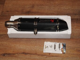 Laděný výfuk Akrapovič carbon velký Nový - 4