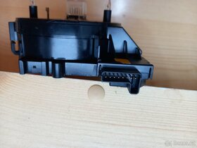 Řídící jednotka pro sloupek řízení Octavia 2 - 4