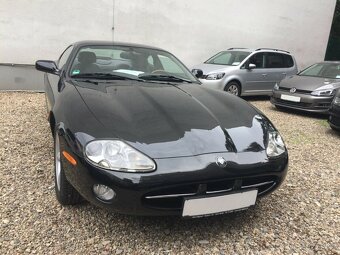 JAGUAR XK8 4,0 209kw 11/2000 - 4
