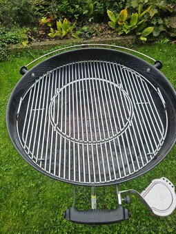 Gril Weber c 5750 s nástavcem - 4