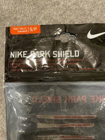 Chrániče Nike - 4