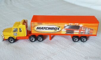 matchbox Convoy ruzne 2 - 4