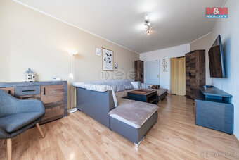 Prodej bytu 3+1, 71 m², OV, se zahradou a garáží, Jirkov - 4