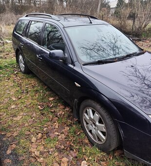 Ford Mondeo 2,0 Ghia TDCi - 4