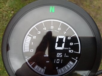 Brixton Crosfire 125 na díly. - 4