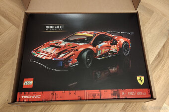LEGO 42125 Ferrari 488 GTE - 4