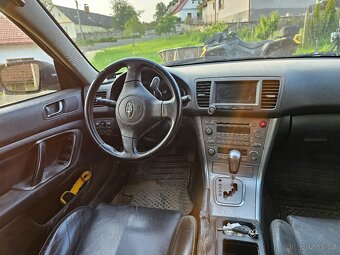 subaru outback 2004 na náhradní díly - 4