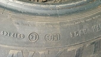 Pneu Barum 175/70/13 pěkné - 4
