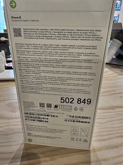 IPHONE 16 bílý T-Mobile - 4