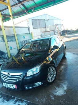 Opel Insignia 1.8 - 4