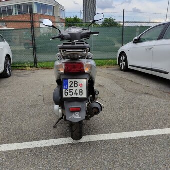 Honda dylan 125 - 4