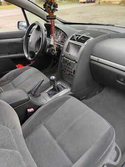prodám Peugeot 407 - 4