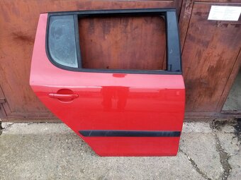 Škoda Fabia II - Zadní boční dveře - 4