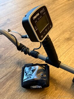 Prodám detektor kovu Rutus Alter 71 - 4