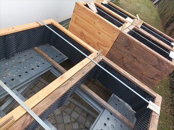 Vyvýšený záhon, květináč, truhlík - 4