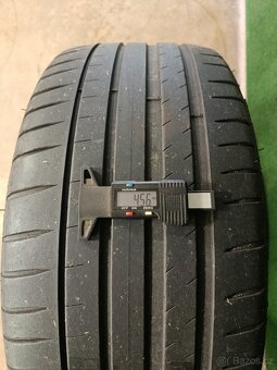 2ks letni 245/40/19 Michelin - 4