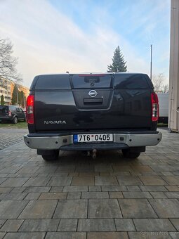 NISSAN NAVARA - 4