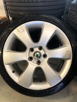 Škoda Superb II  R18 7,5Jx18H2 ET46 225/40/R18 - 4