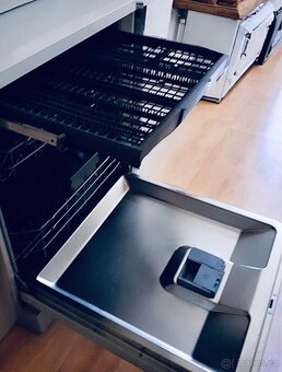 Prodám myčku Beko DFN 26421 W (60 cm) - 4