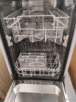 Whirlpool myčka nádobí 45 cm bílá - 4