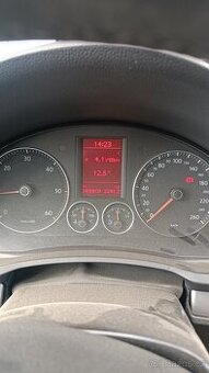 Volkswagen golf - 4