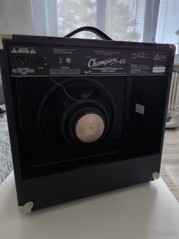 Kombo Fender Champion 40 - 4