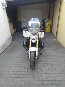 BMW r1200r lc - 4