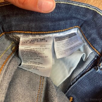 Levis džíny velikosti 25 - 4