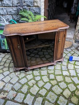 Tv stolek - 4