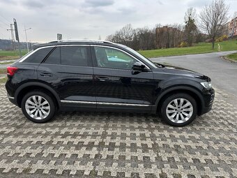 VW T Roc 1.5 Tsi 110kw manual,1 maj servis vw Top stav - 4