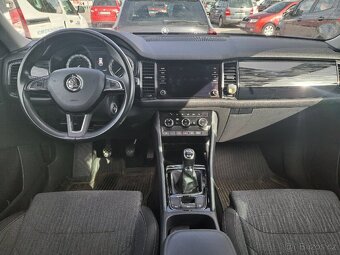 Škoda Kodiaq 2.0 TDi, 4x4 , motor najeto 20tis.. - 4
