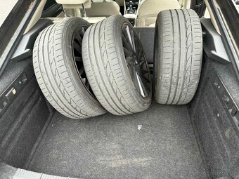 Keskin R19 235/40 - 4