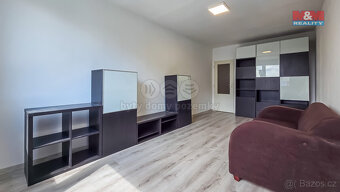 Pronájem bytu 3+1, 69 m², Kladno, ul. náměstí Sítná - 4