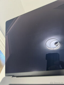 Macbook Pro 16' M1 Max 2021 64RAM 2TB SSD ve velmi dobrém s - 4