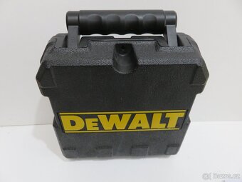 Zánovní křížový laser Dewalt DW088 - červený - 4
