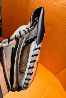 BRANKÁŘSKÁ LAPAČKA  REEBOK PREMIER  SR. - 4