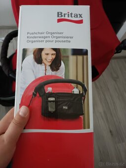 Kočárek Britax + stupátko ke kočárku - 4