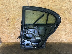 ČÁSTEČNĚ NASTROJENÉ PRAVÉ ZADNÍ DVEŘE JAGUAR S-TYPE, PEC - 4