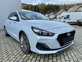 Hyundai i30 FASTBACK 1.4 TGDi STYLE KAMERA SENZORY 1.MAJITEL - 4