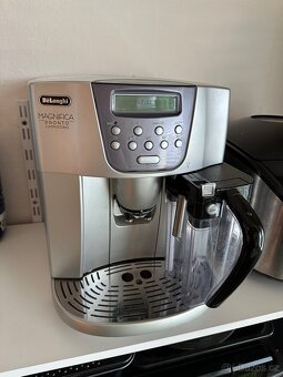 Espresso De'Longhi Magnifica Pronto ESAM4500 - 4