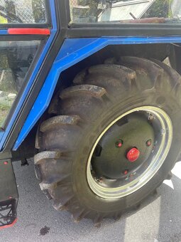 Traktor Zetor - 4
