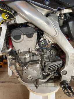 Suzuki rmz 450 - 4