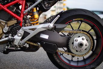 Ducati Hypermotard 1100S - 4