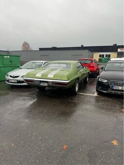 Pontiac Tempest Hardtop - 4