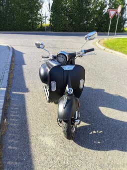 Racceway Century skútr - 4