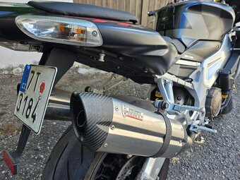 Aprilia Tuono 1000R - 4