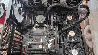 i7 8700k, GTX 1080Ti, 32GB RAM, Big Tower - 4
