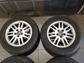 Volvo, Ford alu 15 + letní 195/65/15. - 4