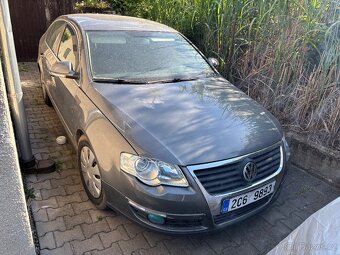 Dobrý den prodam wv passat 2,0 tdi - 4
