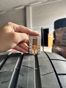 285/35 R20 pirelli - 4